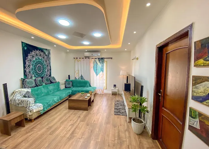 Apartment Bright 2br & Office, Remote Work Ready & Long *