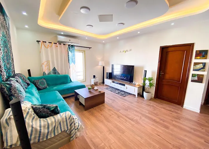 Apartment Bright 2br & Office, Remote Work Ready & Long