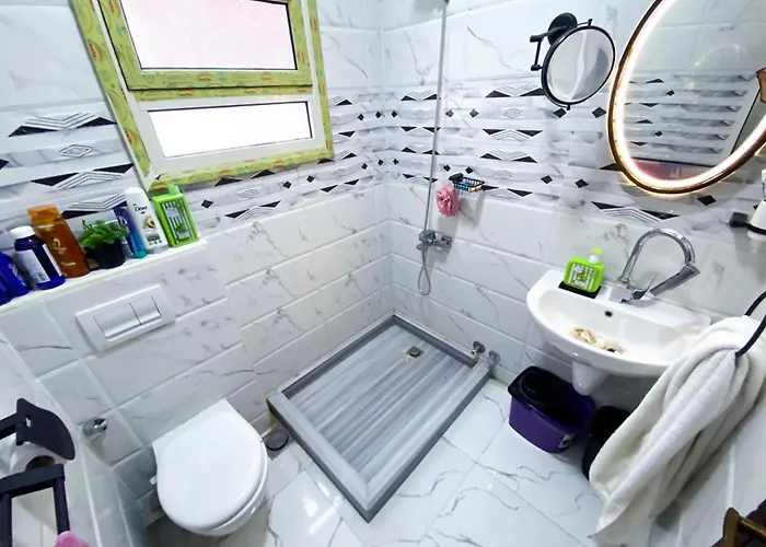 Apartment Bright 2br & Office, Remote Work Ready & Long Hurghada